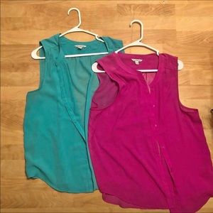 AE XL Sleeveless Button Down Chiffon Blouses